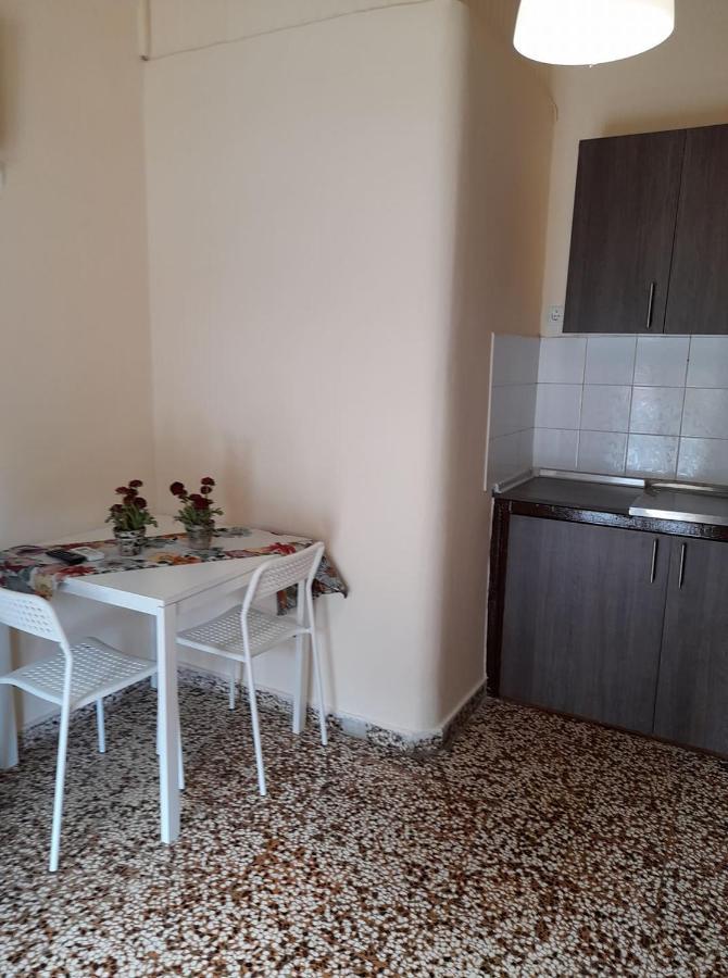 Isalos Apartments Studios Néi Epivátesz Kültér fotó